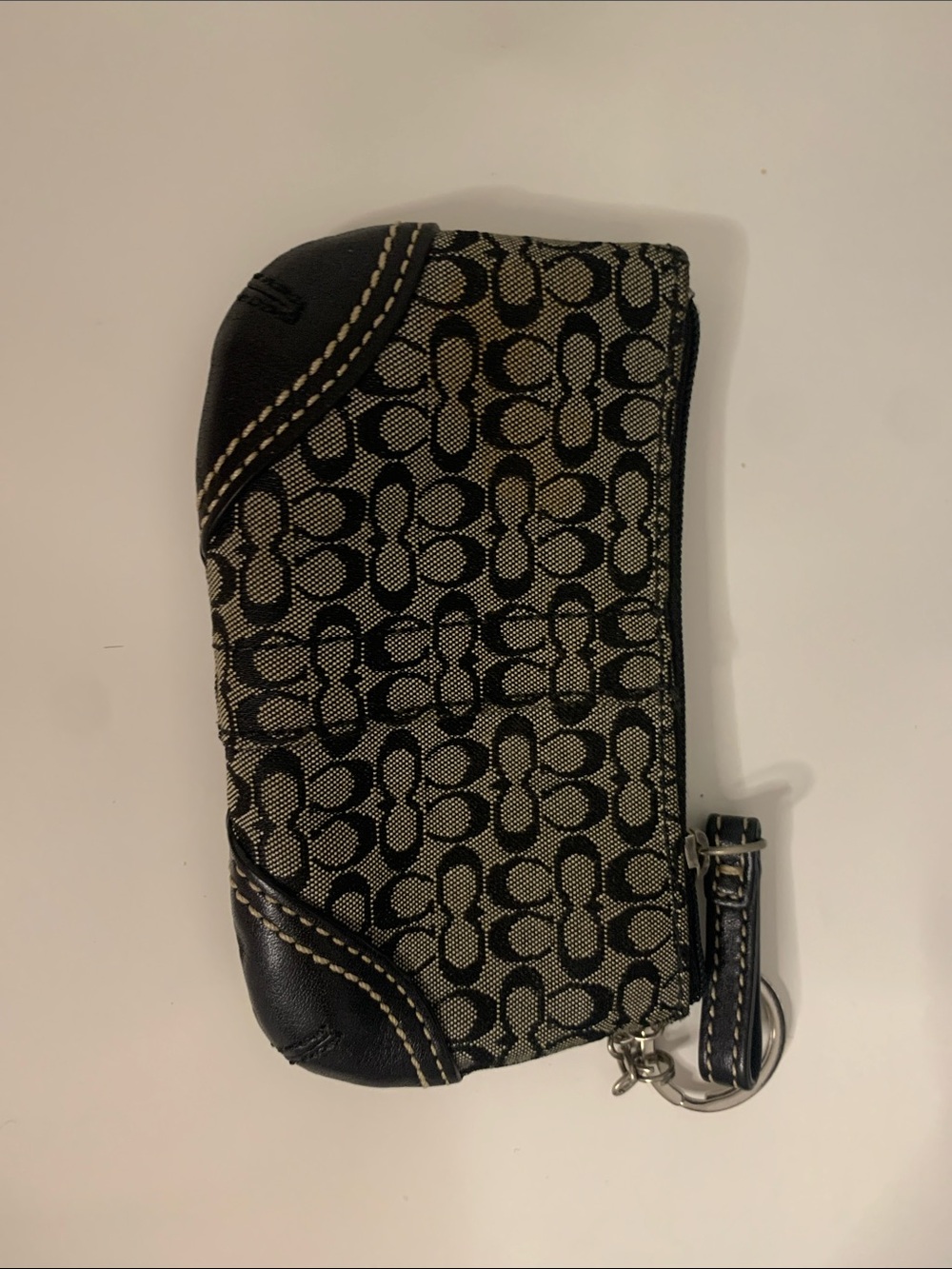 Coach Black and Tan Signature Canvas Wristlet Y2K